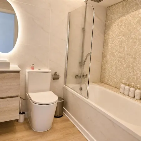 דירה Modern New Sea View In אדחה